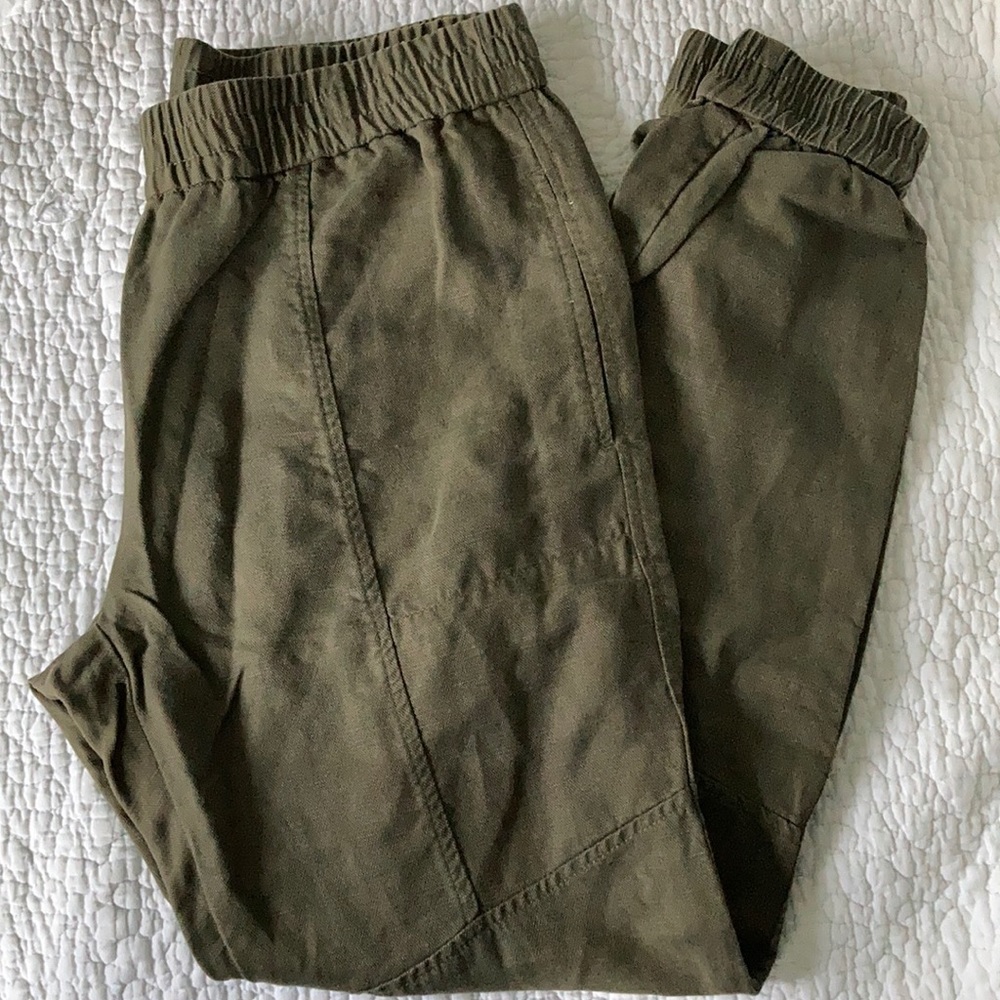 Aritzia Community Pants